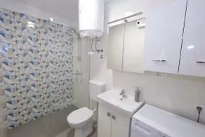 Cheerful apartment, free parking, close to Split! - Image 2