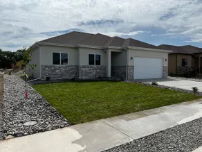 New home in Montrose by Black Canyon & ski slopes - Image 4