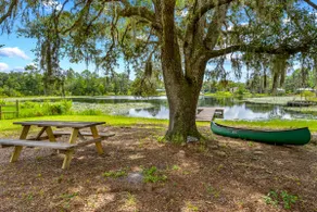 Sand Lake Getaway - Image 5