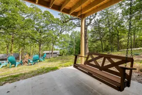 Gorgeous lakeview- min 2 marina/swim area! - Image 2