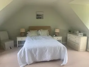 Stunning studio flat in countryside setting - Image 2