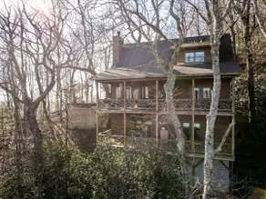 FablewoodCabin-w/Mtn Views-Min to downtownClayton - Image 4
