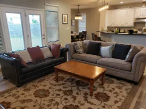 The Diamond on Dundee: Nice New 3 Bedroom 2 Bath - Image 2