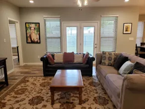 The Diamond on Dundee: Nice New 3 Bedroom 2 Bath - Image 4