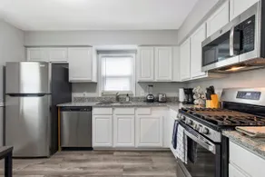 3 Bed Home in Redford Near Southfield - Image 2