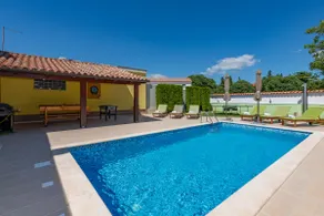 Nice pet-friendly villa minutes from the beach - Image 5