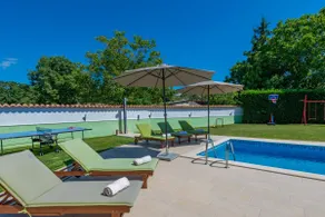 Nice pet-friendly villa minutes from the beach - Image 2