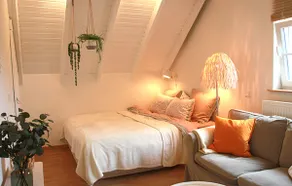 Magical half-timbered cottage with garden terrace - Image 4
