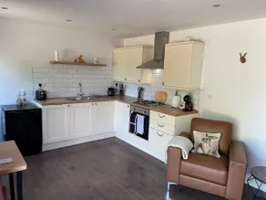 Adorable 1 Bedroom Holiday Home in countryside - Image 3