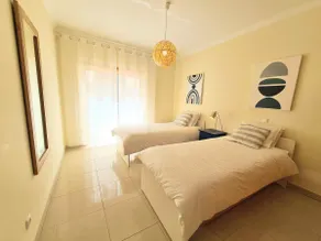 Comfortable flat w/ pool & balcony in Lagos center - Image 3