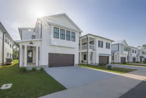 Coastal Home · Bay Views · Near the Wharf · Pet Friendly - Image 2