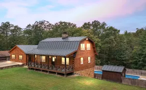 Have it All, Heated Pool, Hot Tub & Secluded Lake! - Image 3