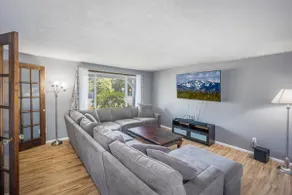 Lovely Downtown Home on Olympic Discovery Trail - Image 5