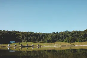 Glamplyfe Nature Experience: A-Frames on Lakefront L15 - Image 2