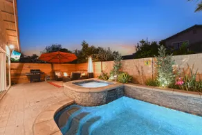 Family House 4BR, Pool, Disneyland, Knott’s - Image 3