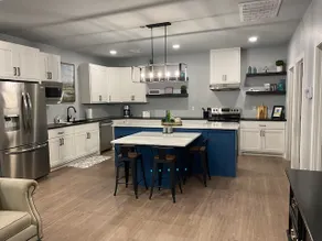 Modern Farmhouse within walking distance to beach - Image 4