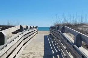 NEW LISTING: CRYSTAL COAST COUPLE'S BEACH RETREAT - Image 2