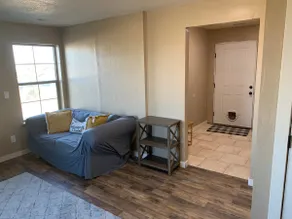 2-bedroom walkout basement apartment in Vernal. - Image 4