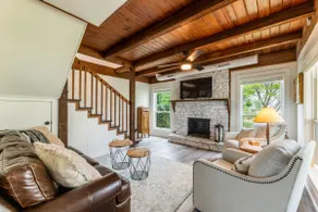 Charming 2-bedrm home in the heart of Liberty Hill - Image 5