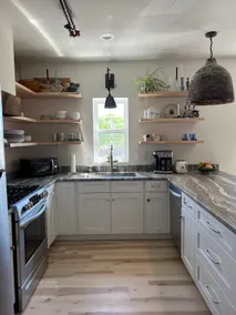 Bridge Street Suite - Image 4