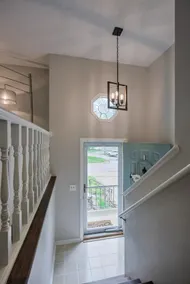 Modern 3BR/2.5bath quiet, clean home w/amenities - Image 5