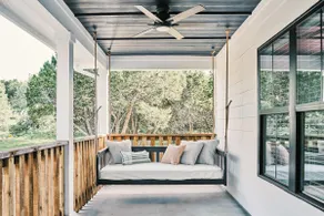 Hill Country Farmhouse Near Canyon Lake + Wineries - Image 4