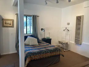 Studio in the Pines - Image 3
