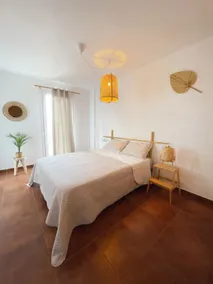 Big spacious bright Casa Bamboo, Pool & Parking - Image 3