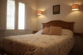 Charming vintage style townhouse in central Malta - Image 2