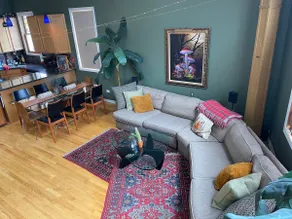 Amazing Fun Condo, City view next to 606 Trail! - Image 4