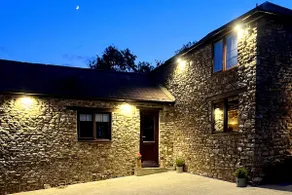 5* Cozy East Devon Cottage - Image 2