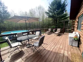 Cozy Boho Cabin with POOL!! - Image 3