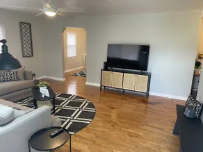 Kentucky A is a dedicated Airbnb here in Joplin - Image 4