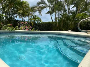 ”Family home with ocean views, pool, and garden.” - Image 2