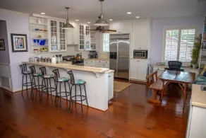 3 Br Waterfront Florida Classic on the Bayou - Image 2