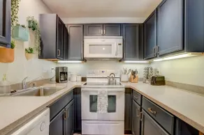 Private Condo Minutes from Lake and Lift - Image 4