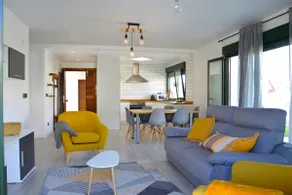 A beautiful apartment, garden and community pool - Image 3