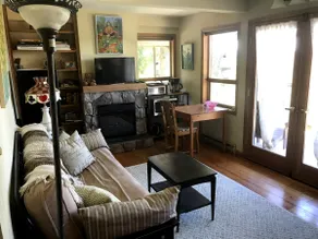 Cozy, oceanview hideaway with deck & BBQ - Image 2