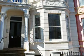 Eastbourne Sea View Apartment - Image 4