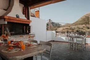 Chaniotis Home, In the heart of Kinidaros - Image 2