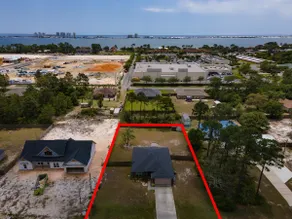 Charming 3 bedroom- close to the beach! - Image 2