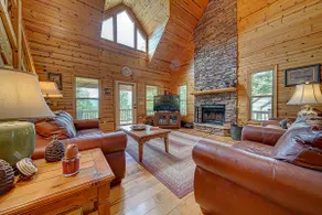 Amazing Appalachian Mountain Views from Every Room! - Image 5