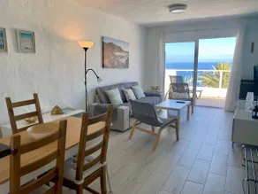 Casa Aita - refurbished apartment with unparalleled sea view - Image 4