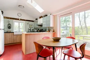 Litchfield County Farmhouse with a Modern Twist - Image 5