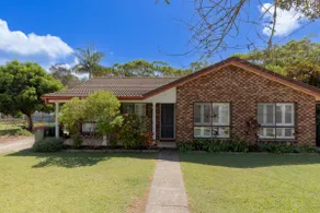 Luxury family & pet friendly house 500m from beach - Image 2