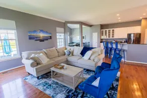 Waterfront Single Family Home w/Linens included - Luxury living 4 Miles To Beach - Image 2