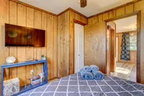 Tranquil Foliage Poconos cottage pet-friendly - Image 5