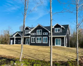 Lakeside Lookout 3 Bedroom - Image 3