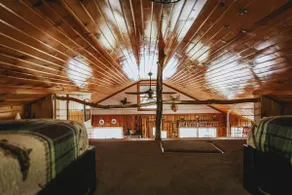 Paradise Cabin - Image 3