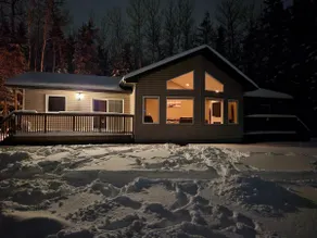 Family Friendly 3-Bedroom Cottage - Image 2